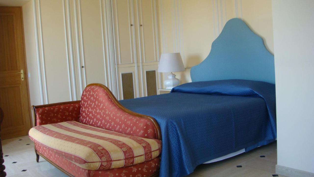 Villa Manu B&B Chambre D'Hote Лез-Іссамбр Екстер'єр фото